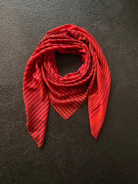Scarf Red Shades