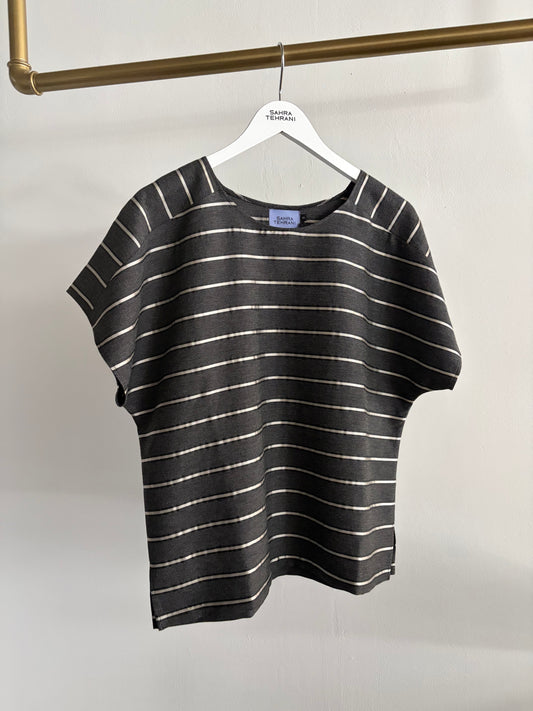 T-Shirt Across