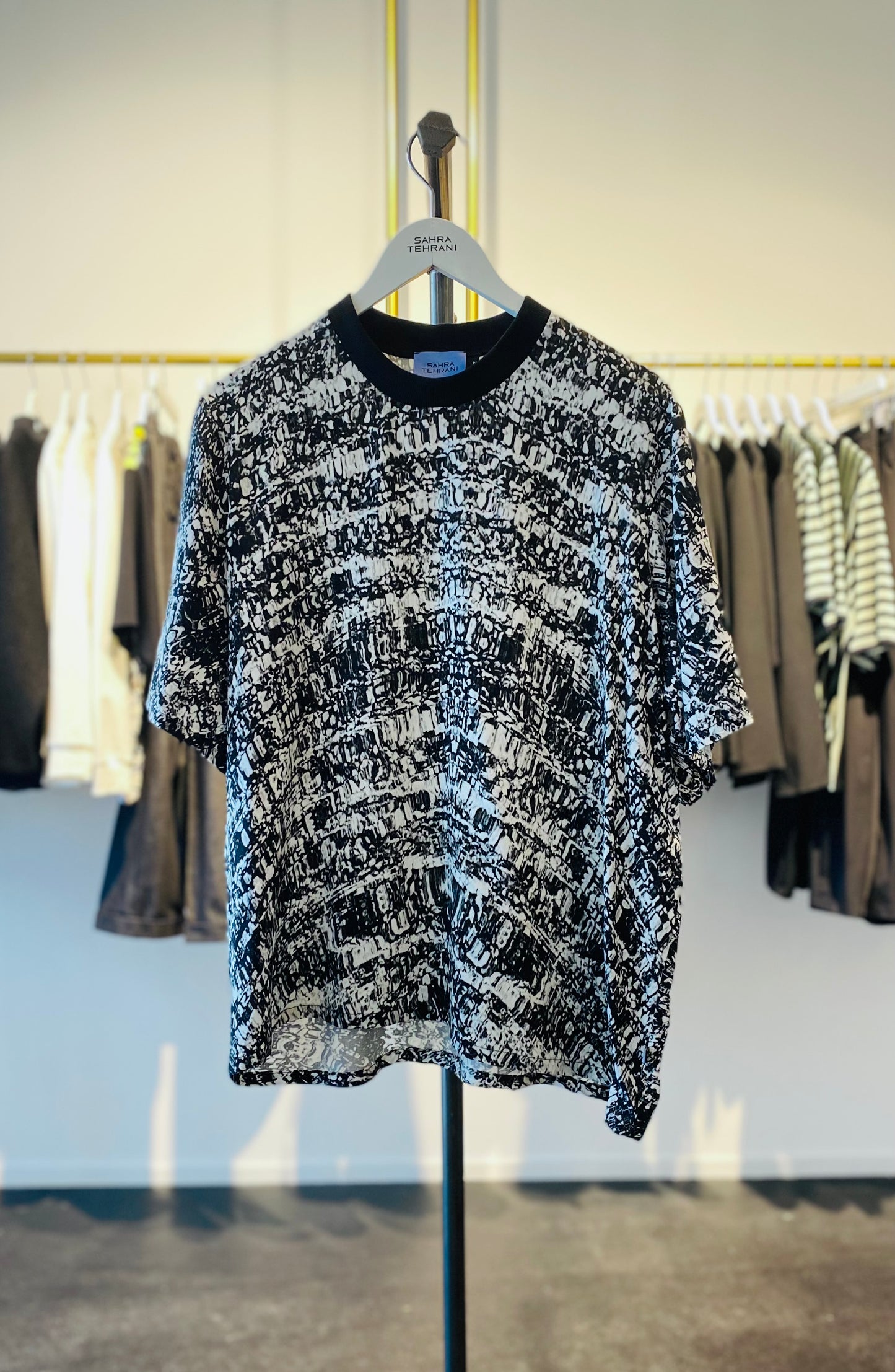 T-Shirt  WATER „one of a kind“