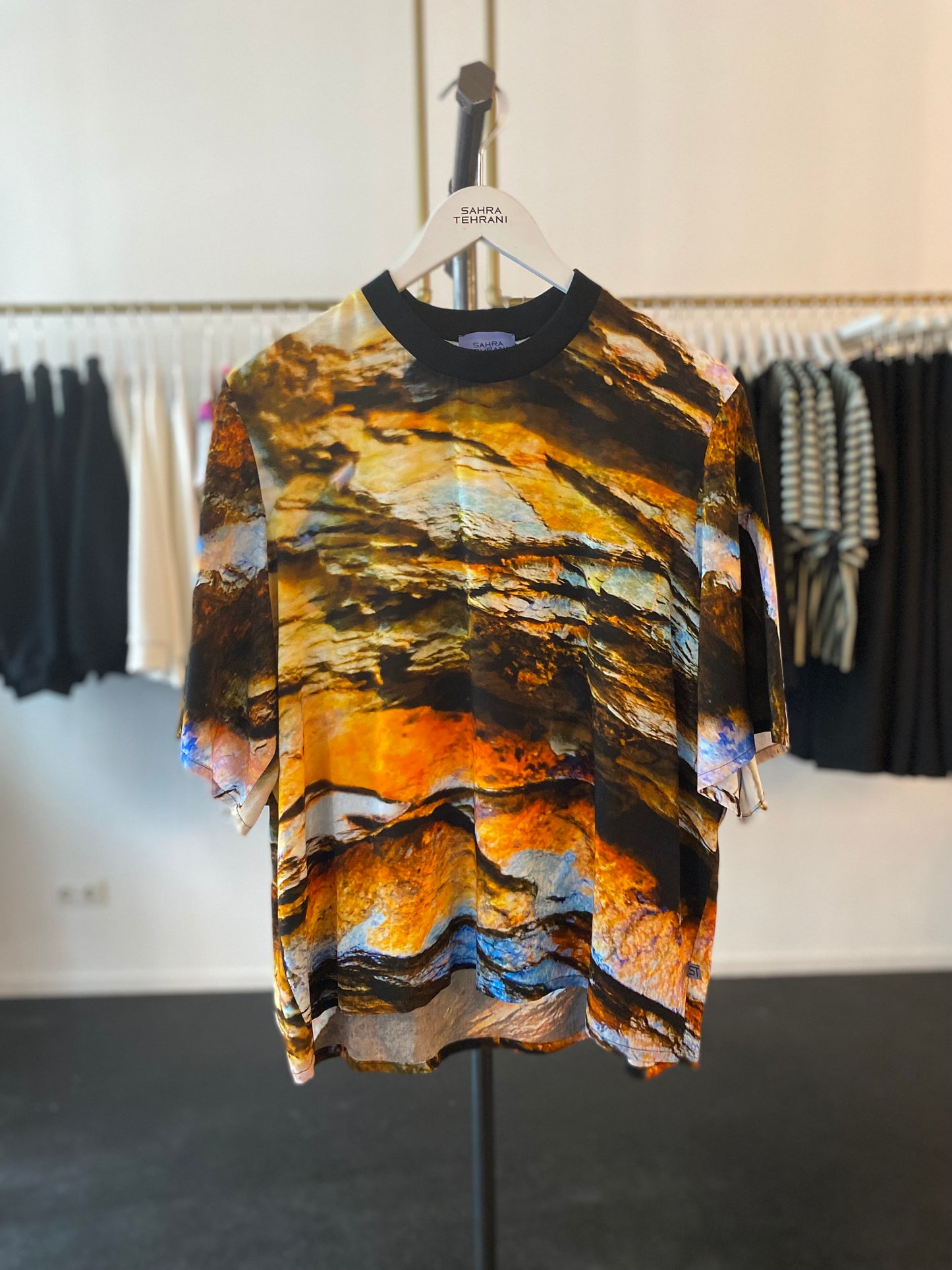 T-Shirt SPRAY STONES „one of a kind“