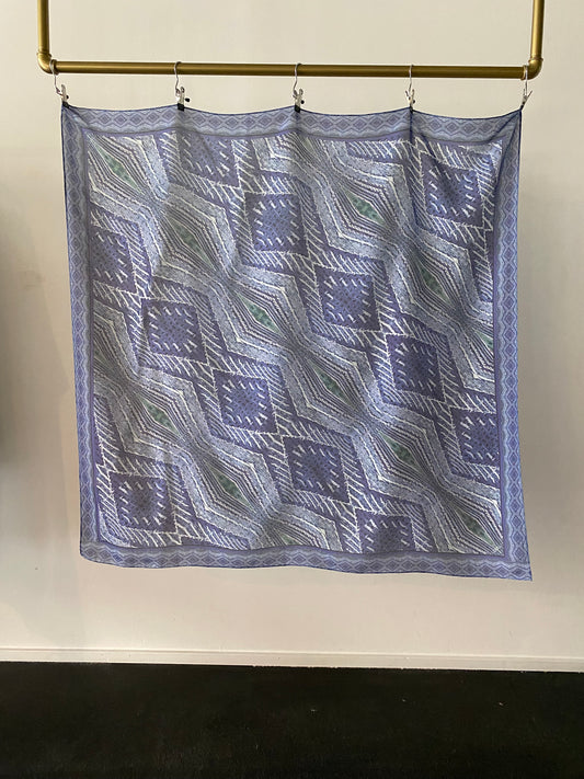 Scarf Waterdrops