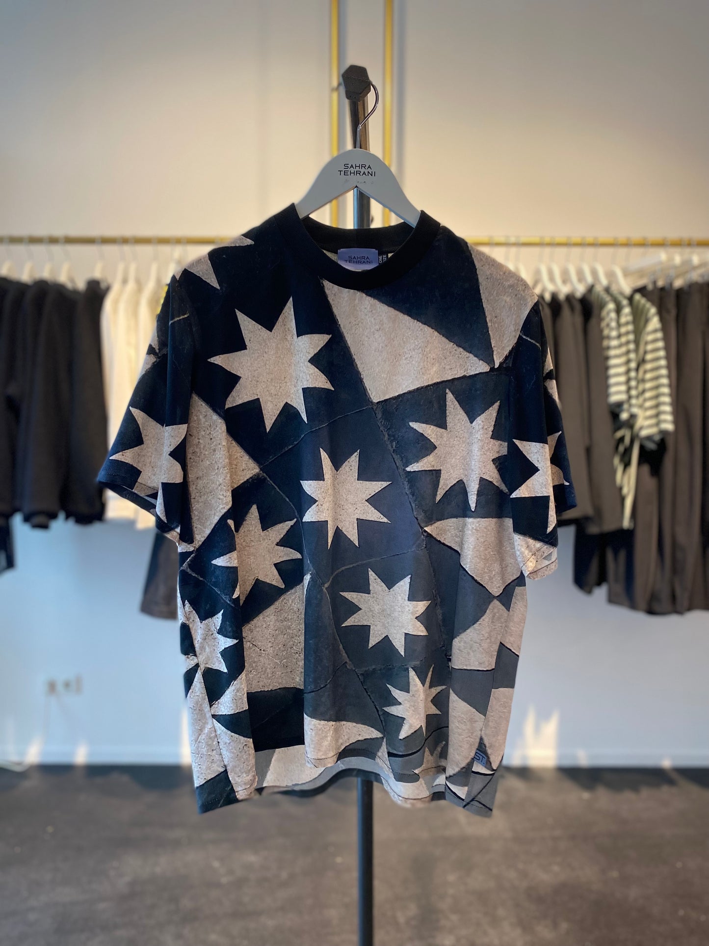 T-Shirt CHURCH „one of a kind“