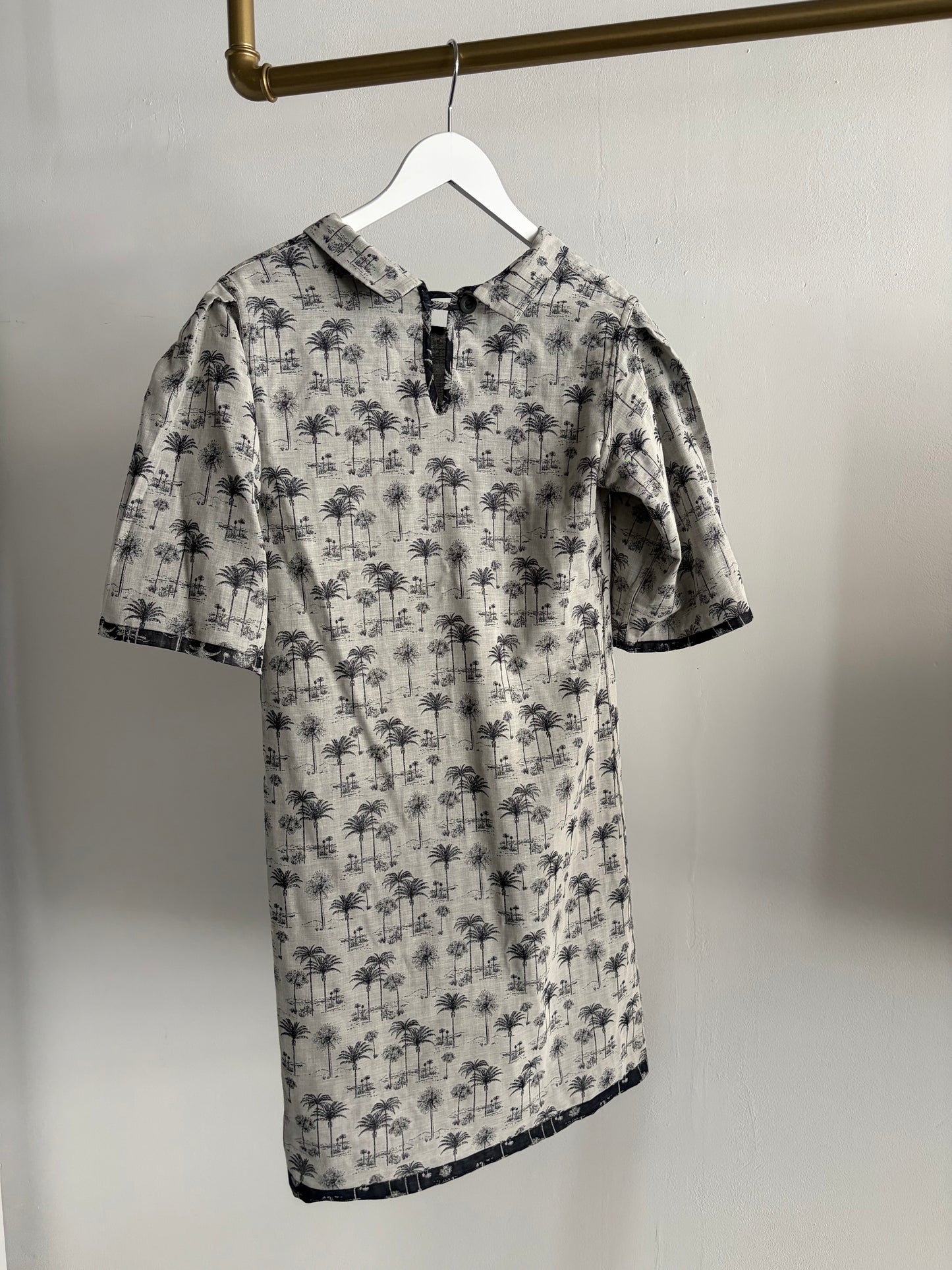 Dress A Line Palms