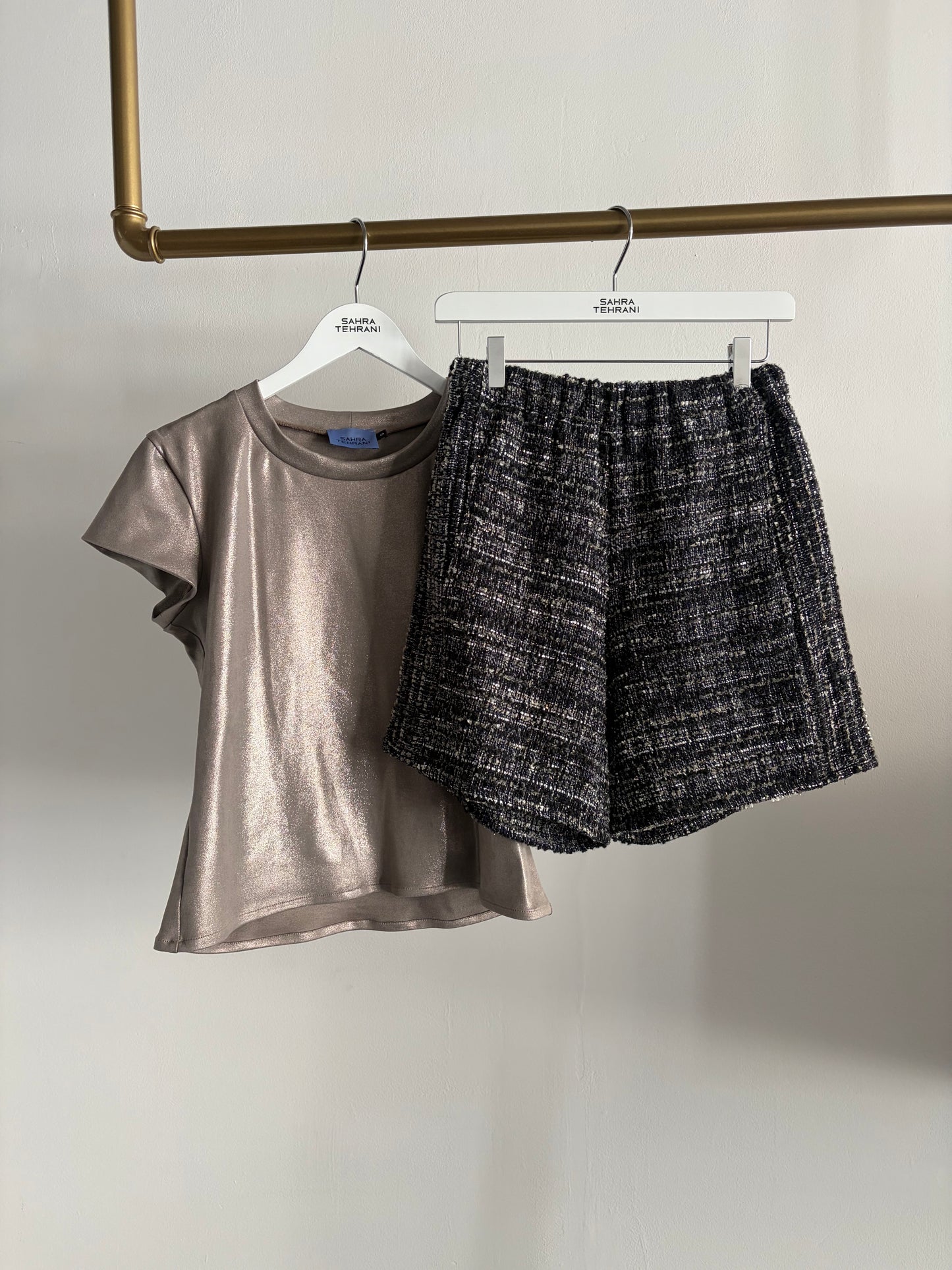 Shorts Silver Stripes